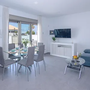 Poris 3 Beachfront Corralejo By Holidays Home Corralejo